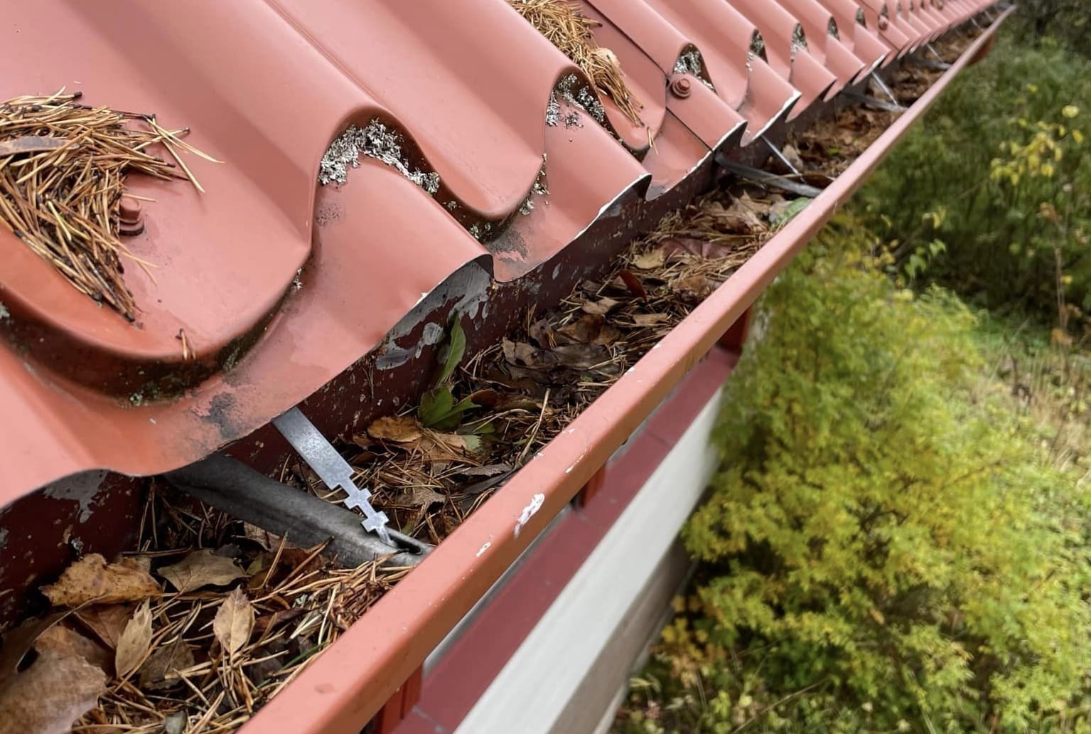 rännien puhdistus hinta