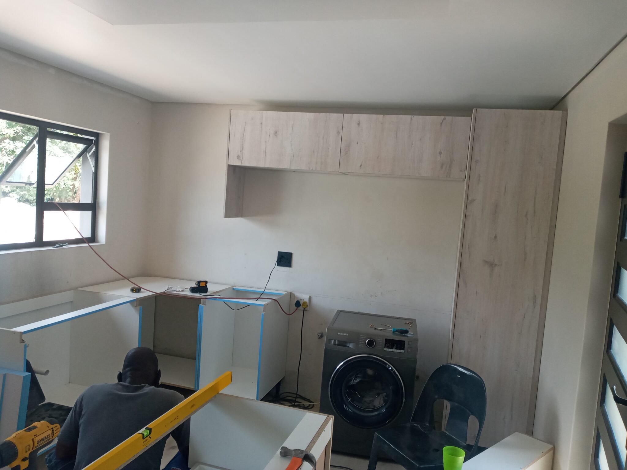 Kitchen cabinet installation